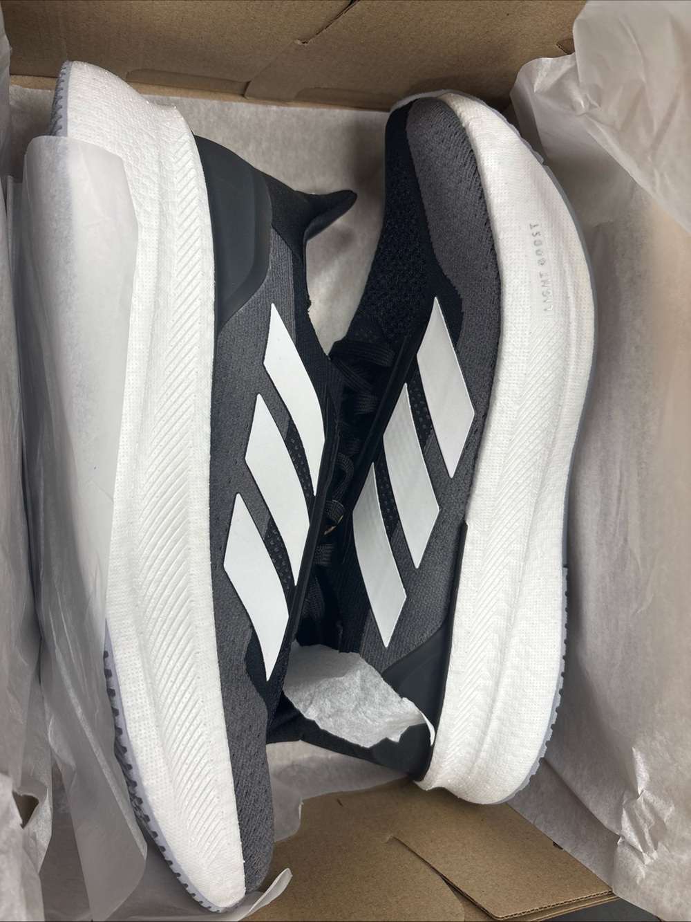 adidas Ultraboost 5X - Black/White/grey